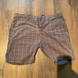 Kenneth Cole Windowpane Flat-Front Men's Golf Shorts